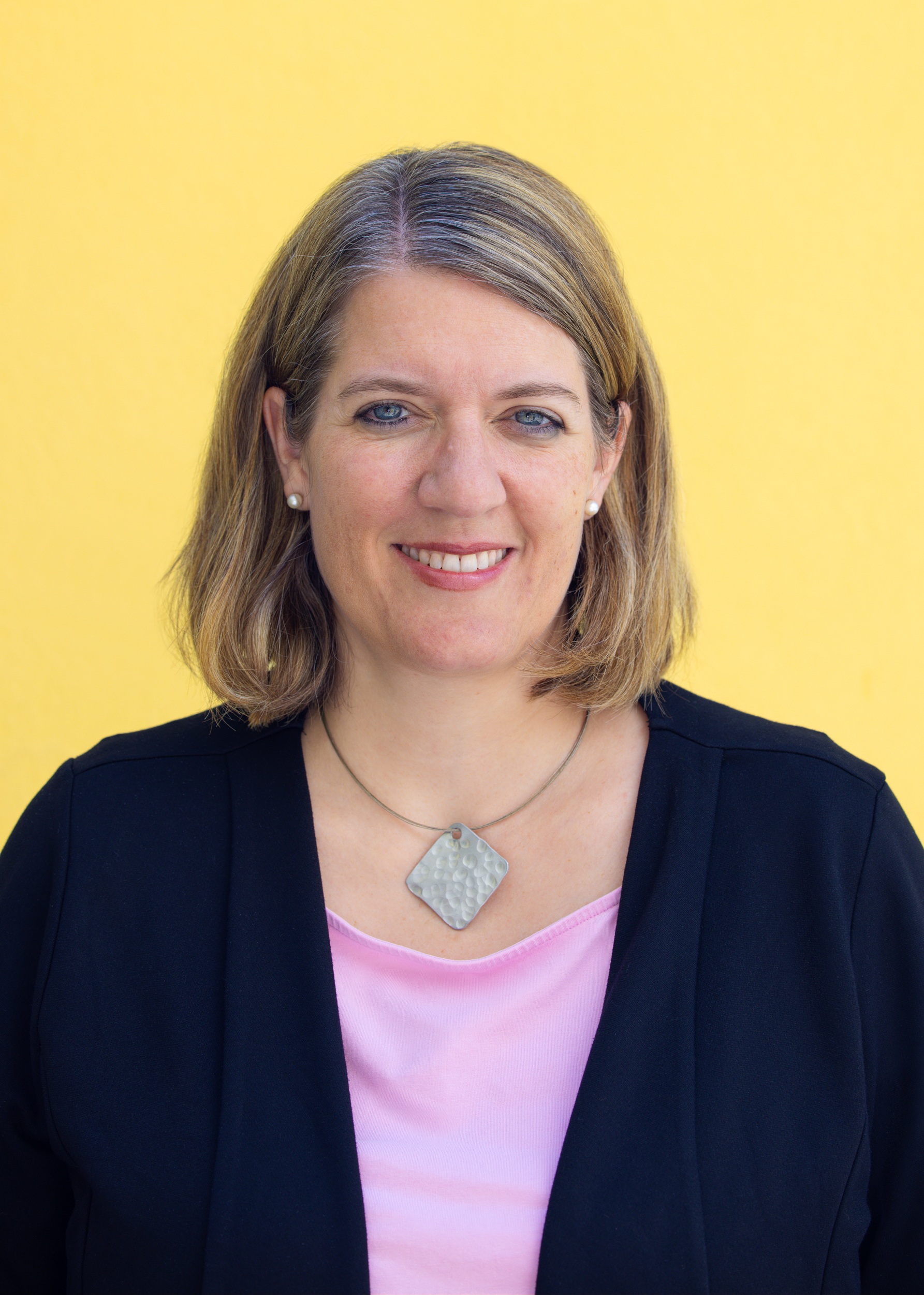 Dr. Monika Bandi Tanner